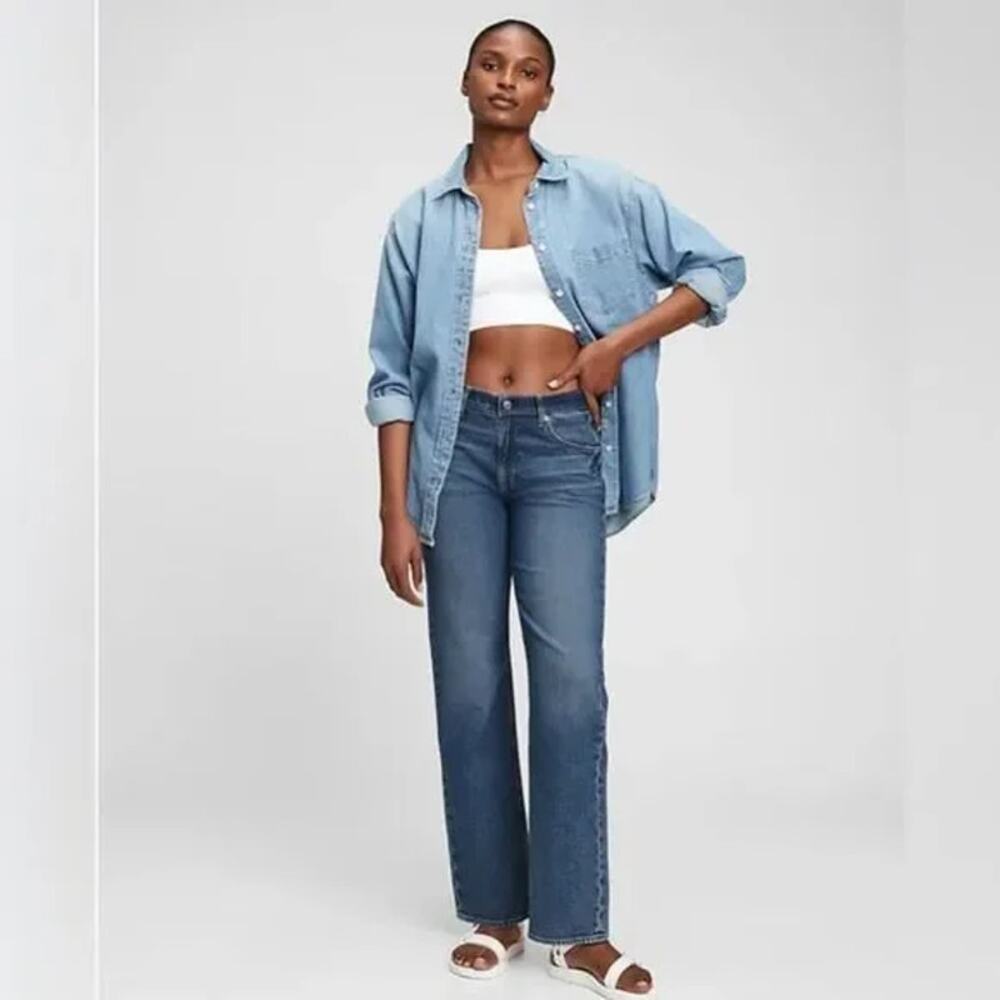NWT Gap Medium Wash Blue Denim Mid Rise 90s Loose Fit Jeans Women's Size 33 16